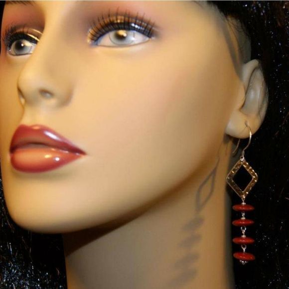 Handmade Hammered Sterling Silver & Burgundy Red Tagua Nut Disc Kite Earrings - Picture 2 of 5